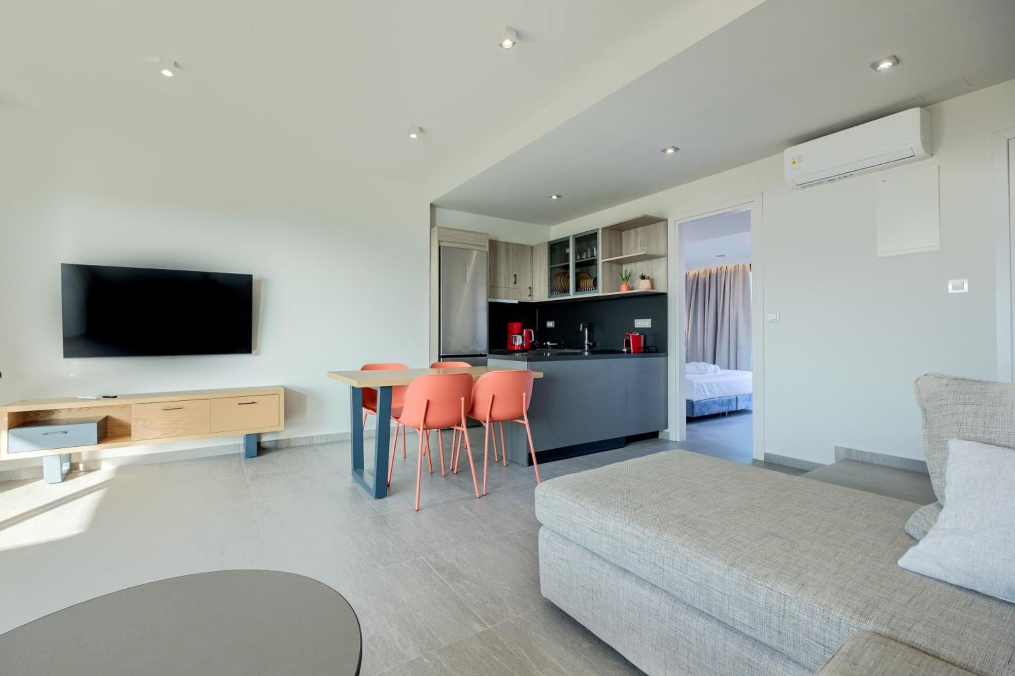干尼亞Sky-High 70Sqm Penthouse W. Stunning Views - 05公寓 外观 照片